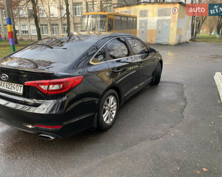 Черный Хендай Соната, объемом двигателя 2.36 л и пробегом 133 тыс. км за 10800 $, фото 6 на Automoto.ua