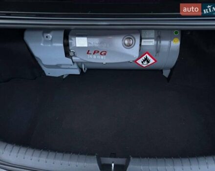 Чорний Хендай Соната, об'ємом двигуна 2 л та пробігом 210 тис. км за 12999 $, фото 14 на Automoto.ua