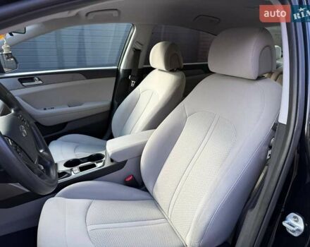 Хендай Соната 2016 в Киеве на Automoto.ua Черный Хендай Соната, объемом двигателя 2.36 л и пробегом 167 тыс. км за 10300 $, фото 21 на Automoto.ua