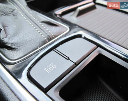 Чорний Хендай Соната, об'ємом двигуна 2 л та пробігом 370 тис. км за 13300 $, фото 81 на Automoto.ua