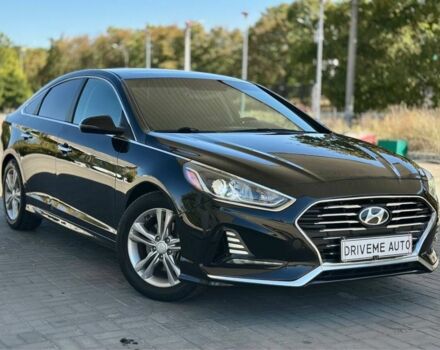 Черный Хендай Соната, объемом двигателя 2.4 л и пробегом 173 тыс. км за 11799 $, фото 2 на Automoto.ua