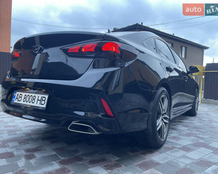 Чорний Хендай Соната, об'ємом двигуна 2 л та пробігом 240 тис. км за 14500 $, фото 1 на Automoto.ua