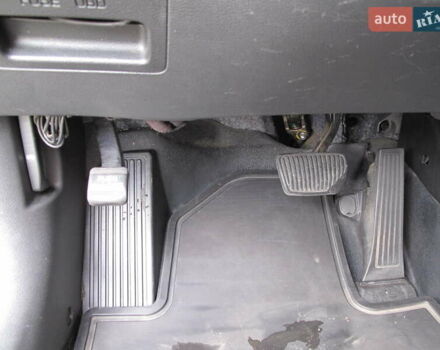 Чорний Хендай Соната, об'ємом двигуна 2 л та пробігом 370 тис. км за 13300 $, фото 52 на Automoto.ua