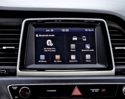 Черный Хендай Соната, объемом двигателя 0 л и пробегом 80 тыс. км за 12500 $, фото 5 на Automoto.ua