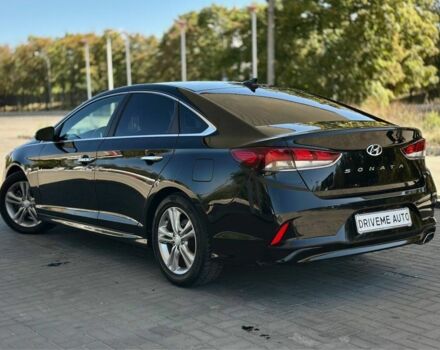 Черный Хендай Соната, объемом двигателя 2.4 л и пробегом 173 тыс. км за 11799 $, фото 6 на Automoto.ua