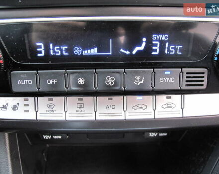 Чорний Хендай Соната, об'ємом двигуна 2 л та пробігом 370 тис. км за 13300 $, фото 71 на Automoto.ua