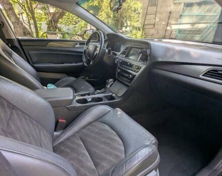Чорний Хендай Соната, об'ємом двигуна 2.36 л та пробігом 162 тис. км за 13000 $, фото 5 на Automoto.ua