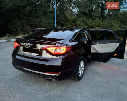Черный Хендай Соната, объемом двигателя 2.36 л и пробегом 81 тыс. км за 12500 $, фото 6 на Automoto.ua
