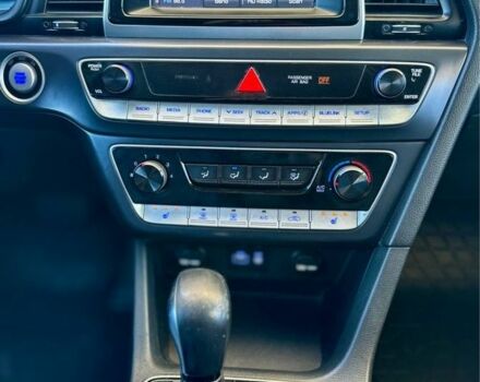 Черный Хендай Соната, объемом двигателя 2.4 л и пробегом 173 тыс. км за 11799 $, фото 20 на Automoto.ua