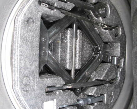 Чорний Хендай Соната, об'ємом двигуна 2 л та пробігом 370 тис. км за 13300 $, фото 35 на Automoto.ua