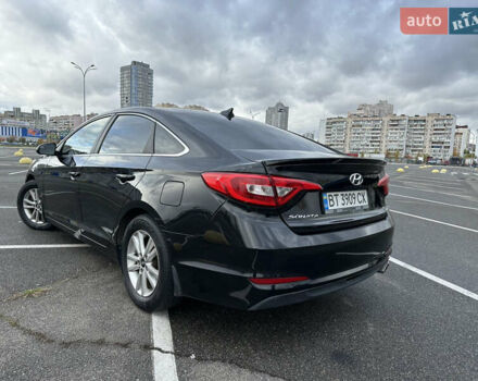 Черный Хендай Соната, объемом двигателя 2.36 л и пробегом 132 тыс. км за 12500 $, фото 7 на Automoto.ua