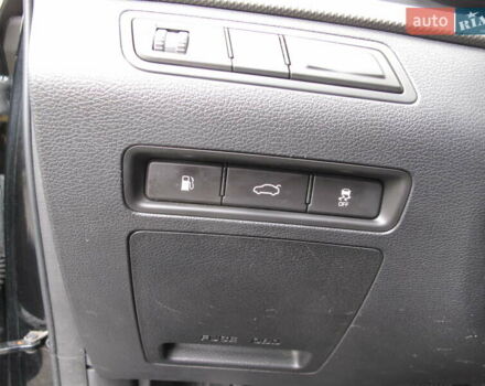 Чорний Хендай Соната, об'ємом двигуна 2 л та пробігом 370 тис. км за 13300 $, фото 53 на Automoto.ua