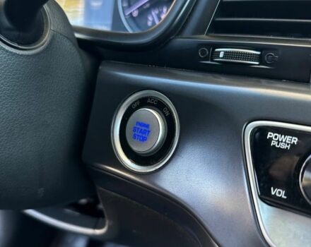 Черный Хендай Соната, объемом двигателя 2.4 л и пробегом 173 тыс. км за 11799 $, фото 21 на Automoto.ua