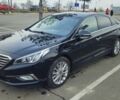 Черный Хендай Соната, объемом двигателя 2 л и пробегом 220 тыс. км за 12100 $, фото 1 на Automoto.ua