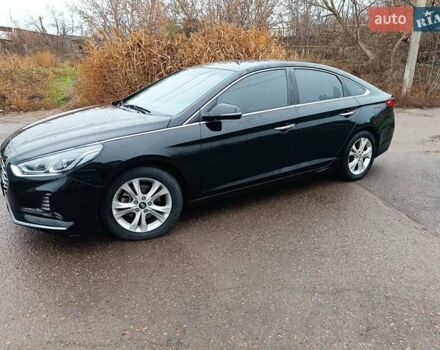 Черный Хендай Соната, объемом двигателя 2.36 л и пробегом 70 тыс. км за 11700 $, фото 2 на Automoto.ua