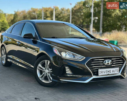 Чорний Хендай Соната, об'ємом двигуна 2.4 л та пробігом 173 тис. км за 11899 $, фото 2 на Automoto.ua