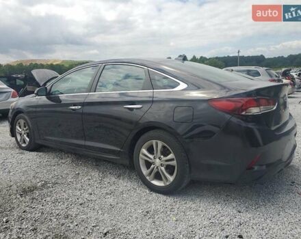 Хендай Соната 2017 у Тернополі на Automoto.ua Чорний Хендай Соната, об'ємом двигуна 2.4 л та пробігом 126 тис. км за 2300 $, фото 3 на Automoto.ua