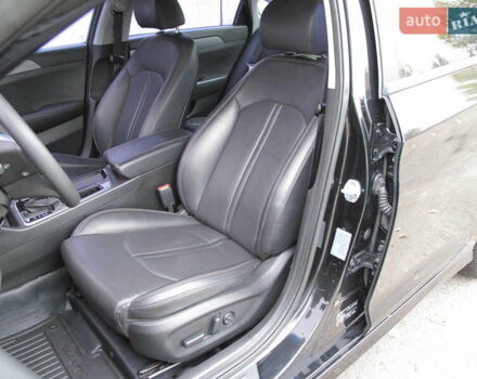 Чорний Хендай Соната, об'ємом двигуна 2 л та пробігом 396 тис. км за 14500 $, фото 18 на Automoto.ua