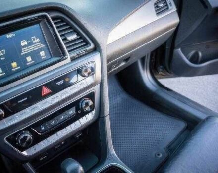 Черный Хендай Соната, объемом двигателя 2 л и пробегом 79 тыс. км за 7100 $, фото 12 на Automoto.ua