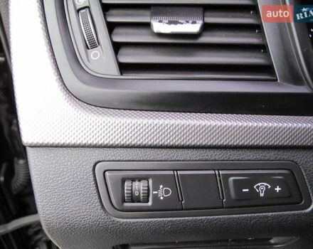 Чорний Хендай Соната, об'ємом двигуна 2 л та пробігом 396 тис. км за 14500 $, фото 24 на Automoto.ua