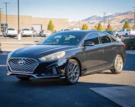 Черный Хендай Соната, объемом двигателя 2 л и пробегом 79 тыс. км за 7100 $, фото 2 на Automoto.ua