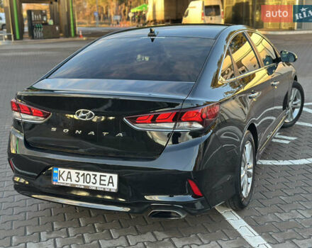 Черный Хендай Соната, объемом двигателя 2.4 л и пробегом 140 тыс. км за 13600 $, фото 9 на Automoto.ua