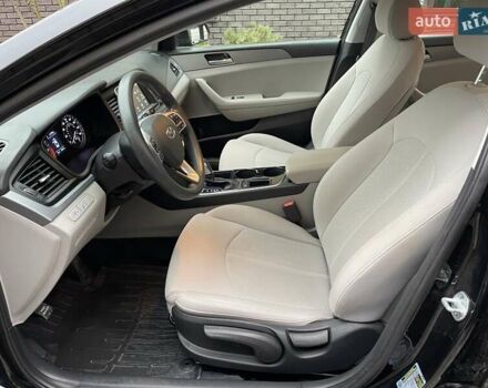 Черный Хендай Соната, объемом двигателя 2.4 л и пробегом 47 тыс. км за 14200 $, фото 15 на Automoto.ua