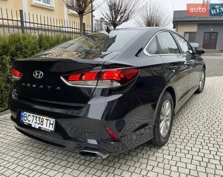 Черный Хендай Соната, объемом двигателя 2.4 л и пробегом 47 тыс. км за 14200 $, фото 6 на Automoto.ua