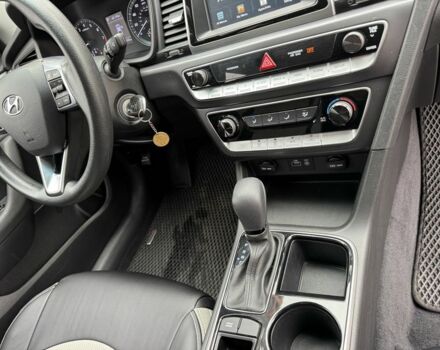 Черный Хендай Соната, объемом двигателя 2.4 л и пробегом 91 тыс. км за 10900 $, фото 21 на Automoto.ua