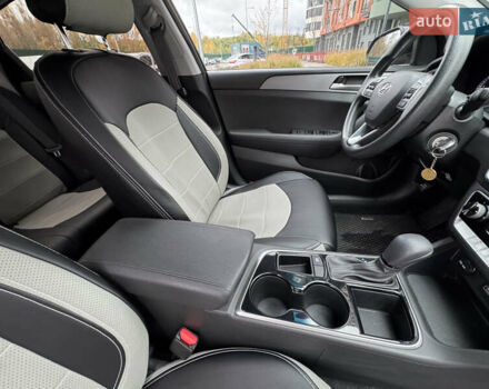 Черный Хендай Соната, объемом двигателя 2.4 л и пробегом 91 тыс. км за 11900 $, фото 36 на Automoto.ua