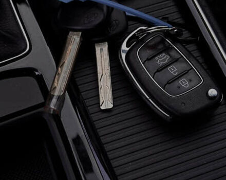 Черный Хендай Соната, объемом двигателя 2 л и пробегом 171 тыс. км за 12650 $, фото 17 на Automoto.ua