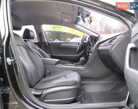 Чорний Хендай Соната, об'ємом двигуна 2 л та пробігом 396 тис. км за 14500 $, фото 58 на Automoto.ua