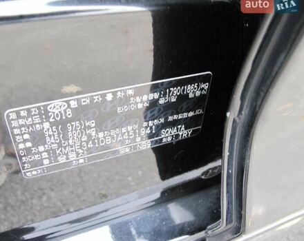 Чорний Хендай Соната, об'ємом двигуна 2 л та пробігом 396 тис. км за 14500 $, фото 69 на Automoto.ua
