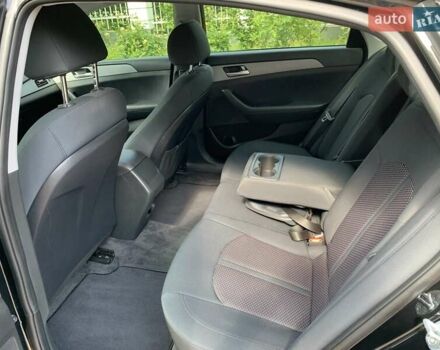 Чорний Хендай Соната, об'ємом двигуна 2.4 л та пробігом 90 тис. км за 15500 $, фото 12 на Automoto.ua