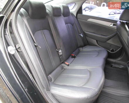 Чорний Хендай Соната, об'ємом двигуна 2 л та пробігом 396 тис. км за 14500 $, фото 65 на Automoto.ua