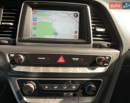Чорний Хендай Соната, об'ємом двигуна 2.4 л та пробігом 90 тис. км за 15500 $, фото 20 на Automoto.ua