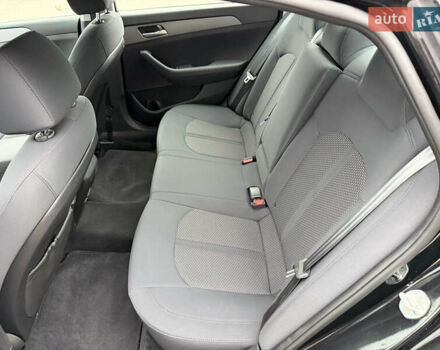 Чорний Хендай Соната, об'ємом двигуна 2.36 л та пробігом 104 тис. км за 12999 $, фото 21 на Automoto.ua