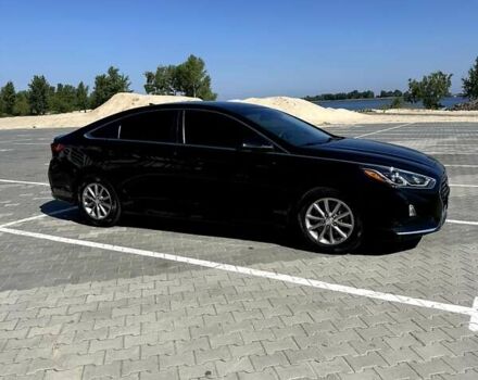 Хендай Соната 2018 в Черкассах на Automoto.ua Черный Хендай Соната, объемом двигателя 2.4 л и пробегом 62 тыс. км за 15700 $, фото 3 на Automoto.ua