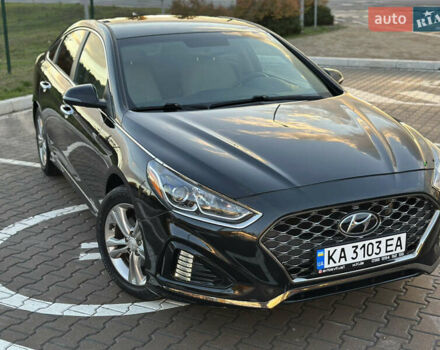 Черный Хендай Соната, объемом двигателя 2.4 л и пробегом 140 тыс. км за 13600 $, фото 4 на Automoto.ua