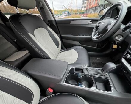 Черный Хендай Соната, объемом двигателя 2.4 л и пробегом 91 тыс. км за 10900 $, фото 14 на Automoto.ua