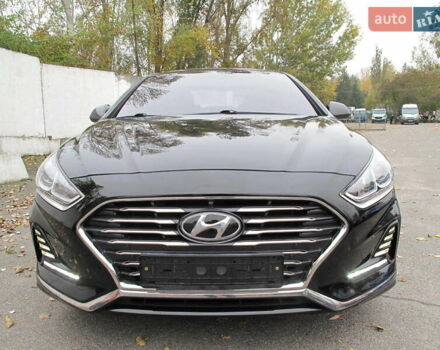 Чорний Хендай Соната, об'ємом двигуна 2 л та пробігом 396 тис. км за 14500 $, фото 5 на Automoto.ua