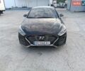 Черный Хендай Соната, объемом двигателя 2 л и пробегом 334 тыс. км за 13000 $, фото 1 на Automoto.ua