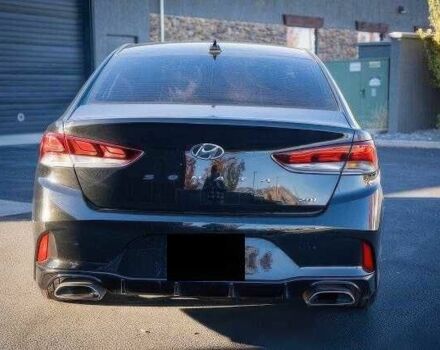 Черный Хендай Соната, объемом двигателя 2 л и пробегом 79 тыс. км за 7100 $, фото 5 на Automoto.ua