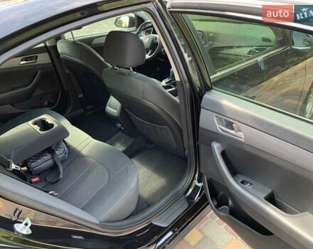 Чорний Хендай Соната, об'ємом двигуна 2.4 л та пробігом 90 тис. км за 15500 $, фото 13 на Automoto.ua