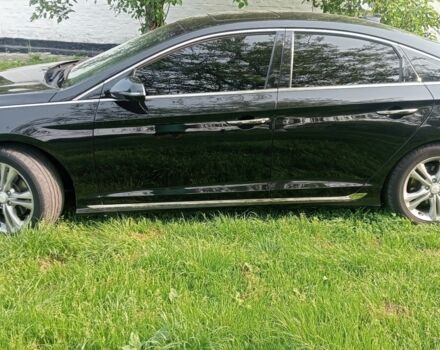 Черный Хендай Соната, объемом двигателя 2.4 л и пробегом 154 тыс. км за 13200 $, фото 2 на Automoto.ua