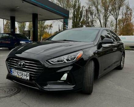 Черный Хендай Соната, объемом двигателя 2.36 л и пробегом 185 тыс. км за 12300 $, фото 6 на Automoto.ua
