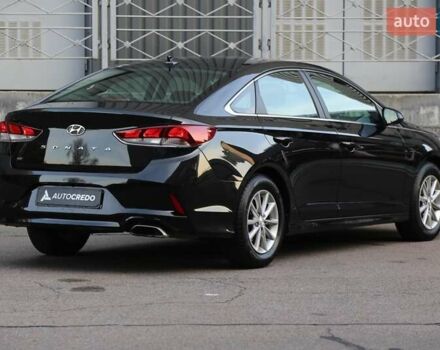 Чорний Хендай Соната, об'ємом двигуна 2.36 л та пробігом 77 тис. км за 13900 $, фото 6 на Automoto.ua