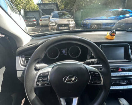 Чорний Хендай Соната, об'ємом двигуна 2.4 л та пробігом 77 тис. км за 13600 $, фото 13 на Automoto.ua