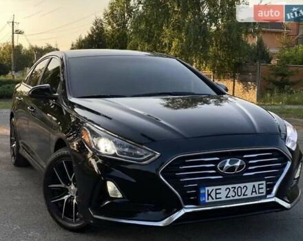 Чорний Хендай Соната, об'ємом двигуна 2.36 л та пробігом 72 тис. км за 14500 $, фото 1 на Automoto.ua