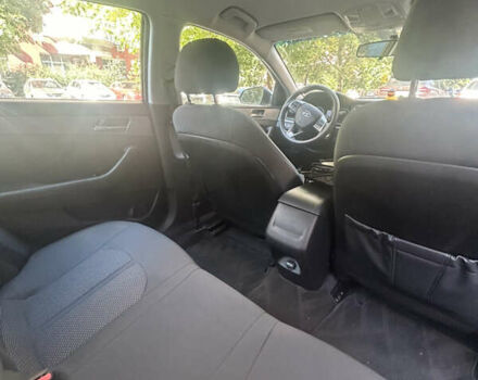 Чорний Хендай Соната, об'ємом двигуна 2.4 л та пробігом 77 тис. км за 13600 $, фото 10 на Automoto.ua